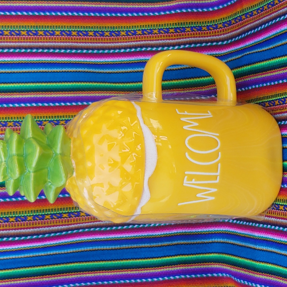 Rae Dunn Ceramic Pineapple Welcome Mug Yellow and Green NWT